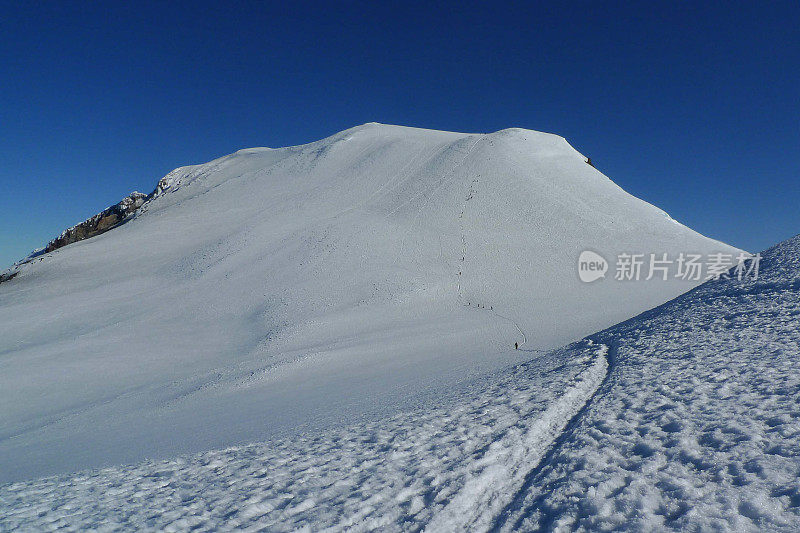 攀登山亚当斯