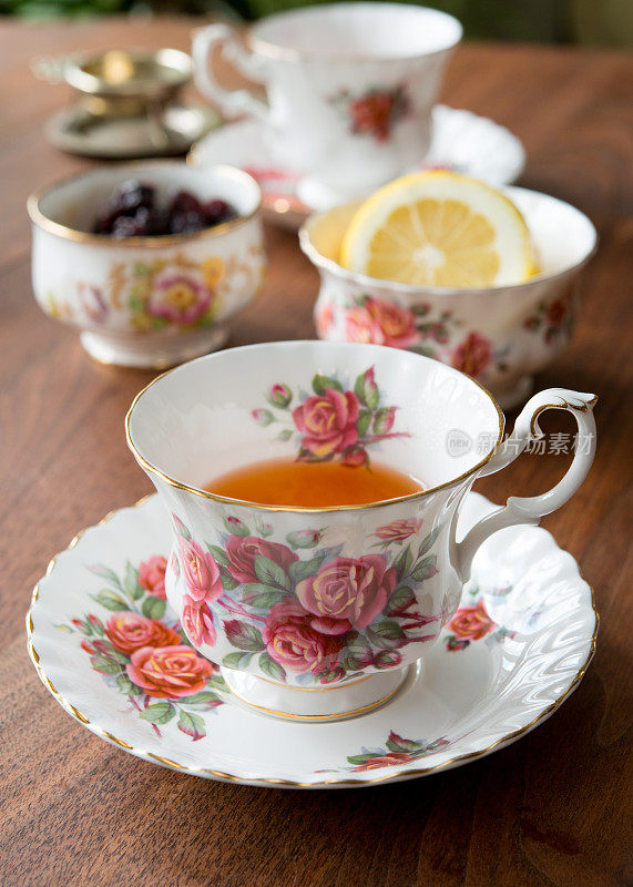 茶几-柠檬茶在复古英国骨瓷糖碗