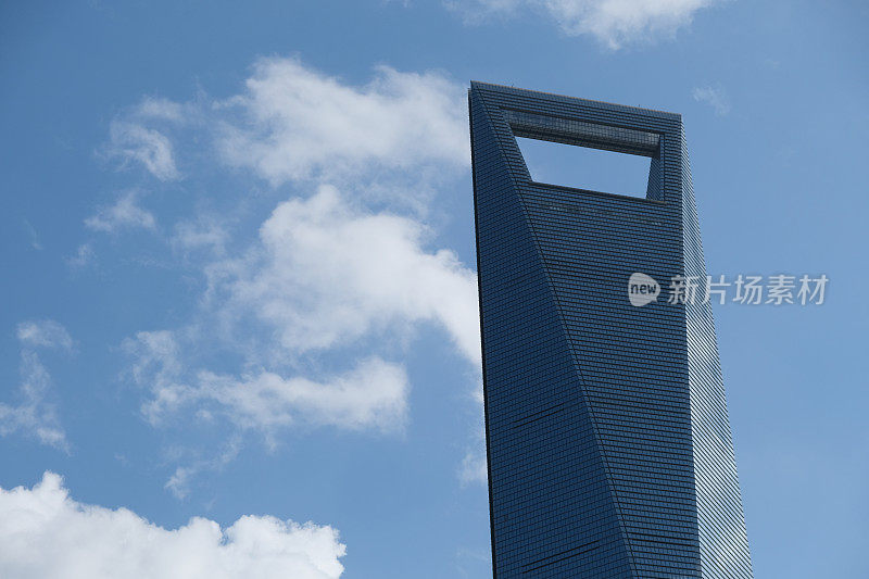 上海环球金融中心(SWFC)建筑外墙顶部
