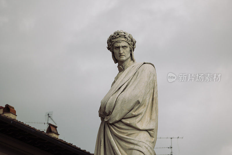 但丁在意大利佛罗伦萨的雕像