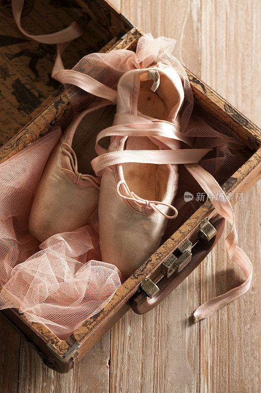 深受喜爱的芭蕾尖头鞋