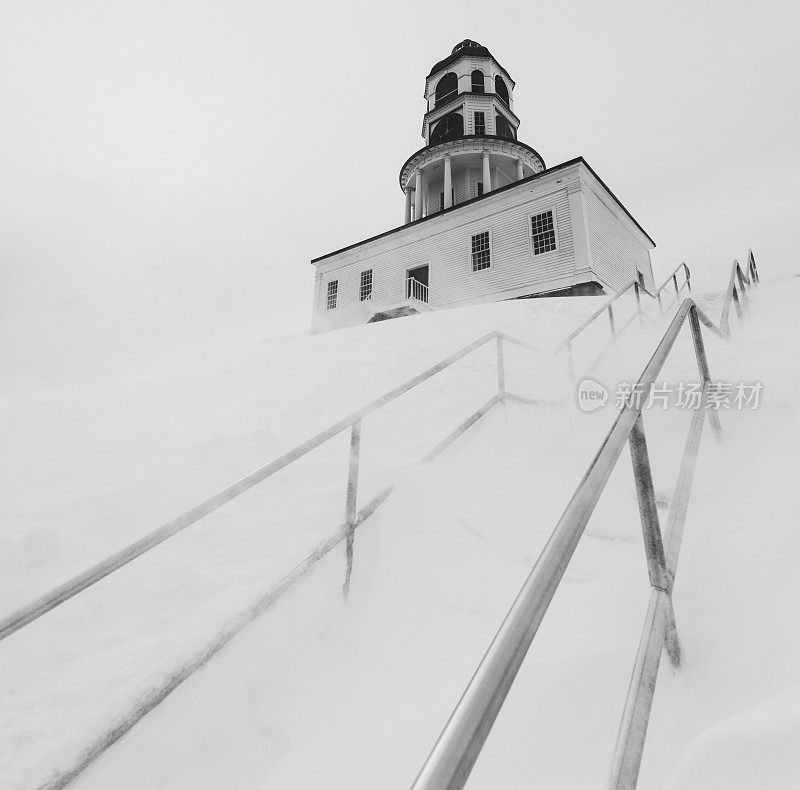 城堡山上下大雪