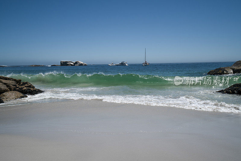 南非开普敦克里夫顿海滩