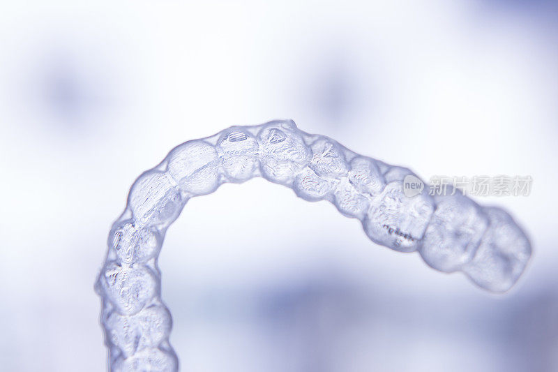 牙齿矫正器牙齿固定器隐形支具
