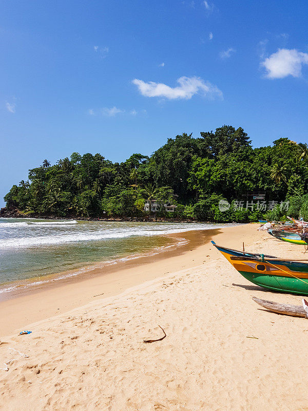 斯里兰卡南部塔拉拉的田园诗般的海滩