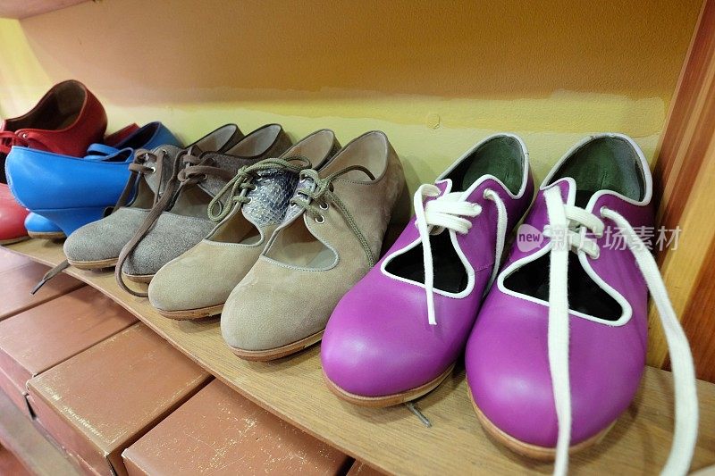 安达卢西亚舞蹈鞋销售展示