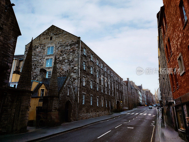 苏格兰英格兰英国爱丁堡街道上的历史哥特式建筑