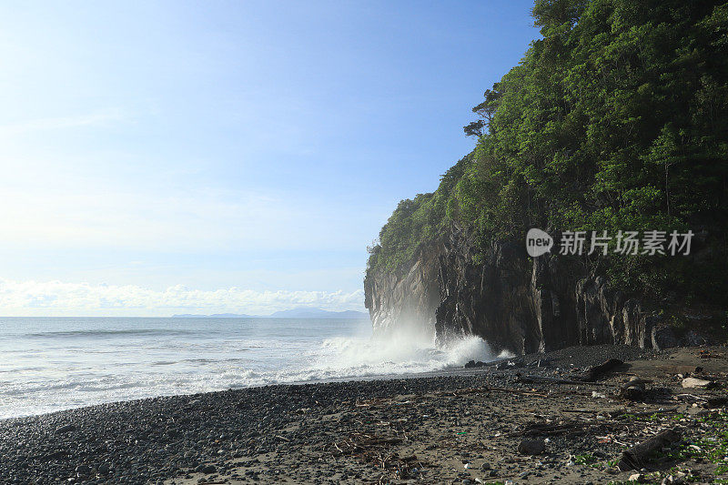 海、山、天