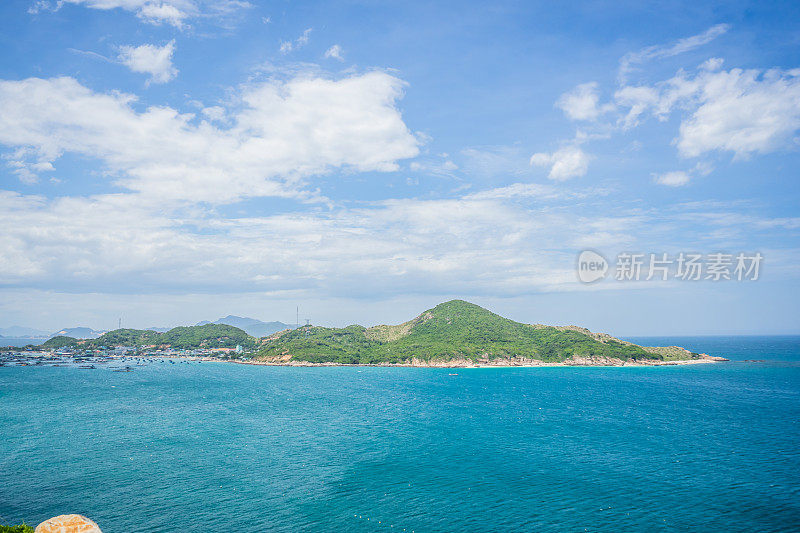 一个小岛在潘朗，宁顺，平巴岛