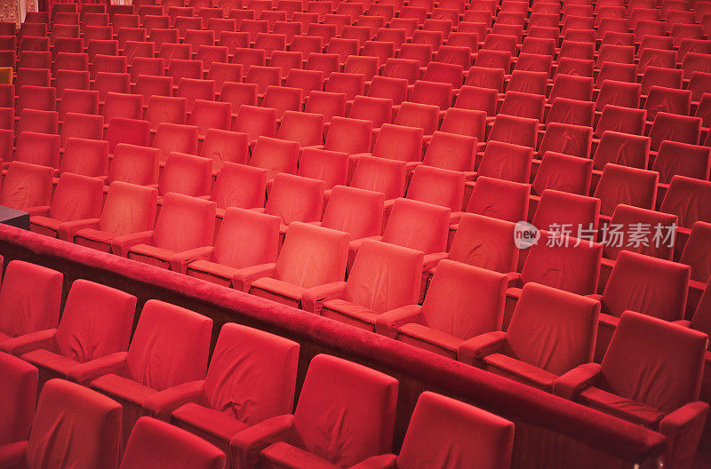 剧院红色座椅