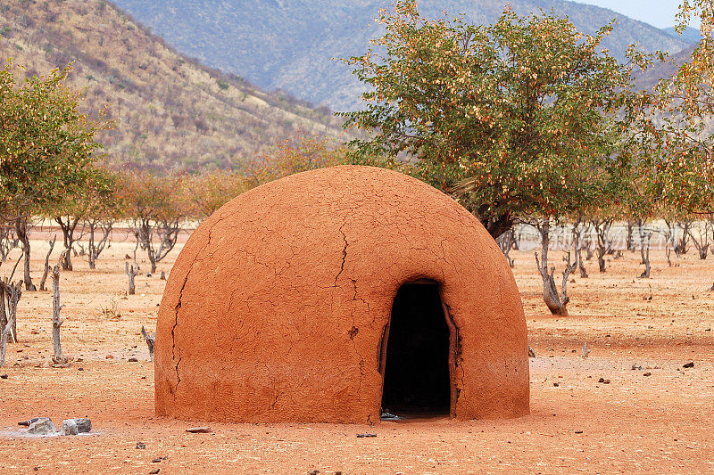 纳米比亚的辛巴族小屋