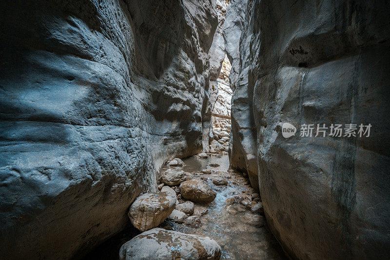 瀑布山峡谷，伊斯帕塔峡谷，亚卡峡谷