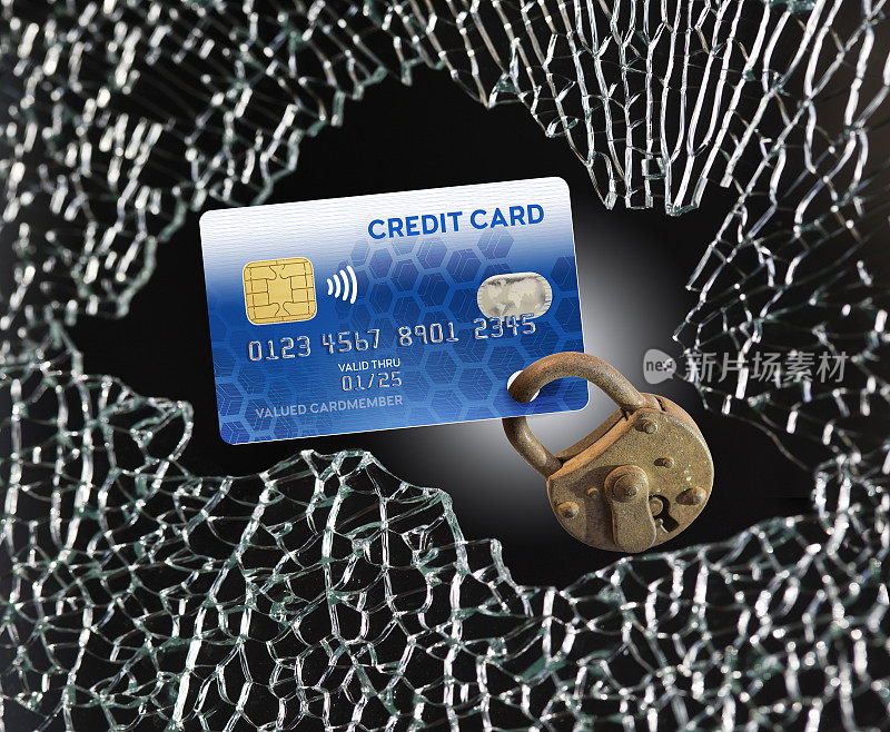 有挂锁的信用卡，可以防止被打破的窗户被偷