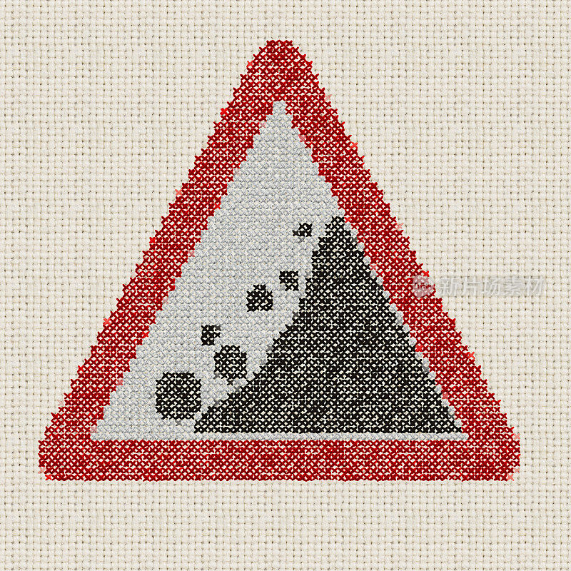 十字绣刺绣红色三角形落石警告标志
