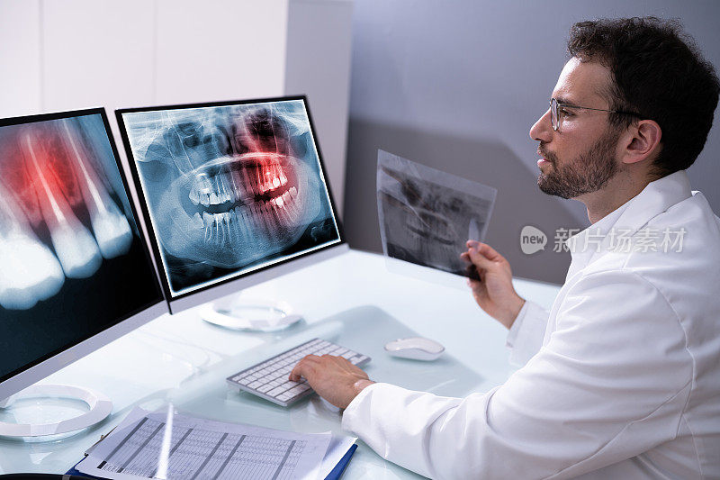 放射科牙医使用X光软件