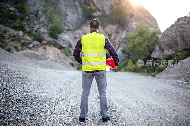 建筑地盘承建商