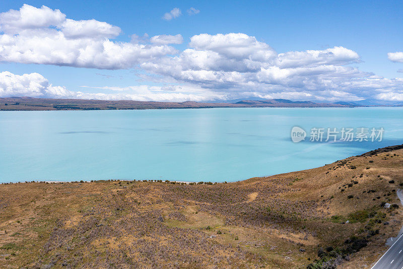 普卡基湖和南阿尔卑斯山，库克山路，本奥豪，新西兰80号州公路