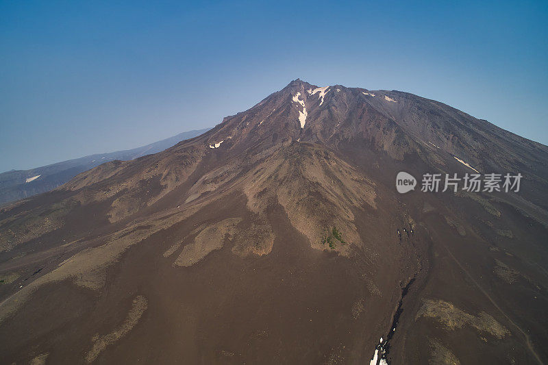 科兹尔斯基火山航拍。