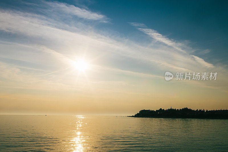 美丽的海上风景