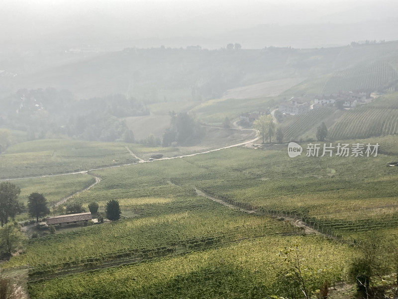 意大利-皮埃蒙特地区-拉摩拉村-风景来自belvédère的地方