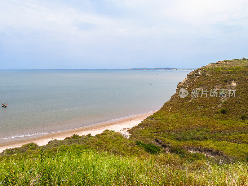 安哥拉巴拉多丹德的海岸线