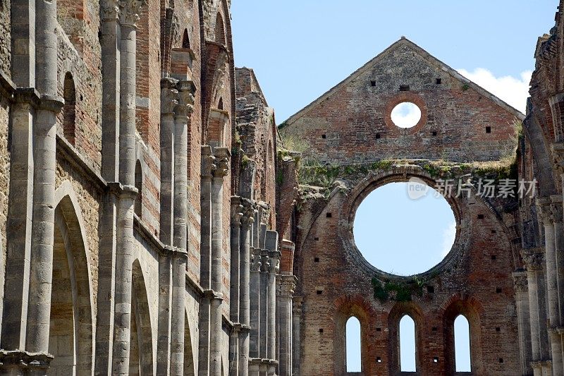 意大利托斯卡纳的圣加尔加诺修道院