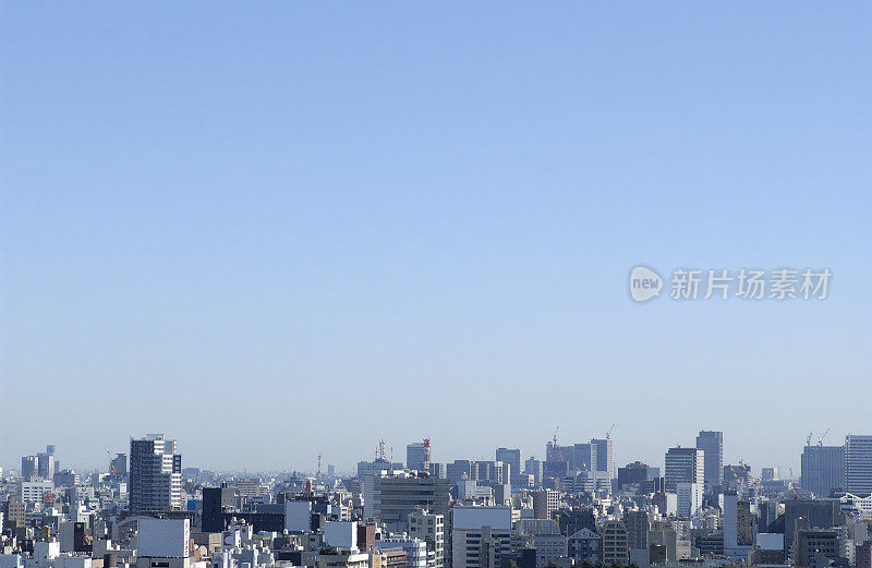 天空下的东京城市景观，复制空间，东京县，日本