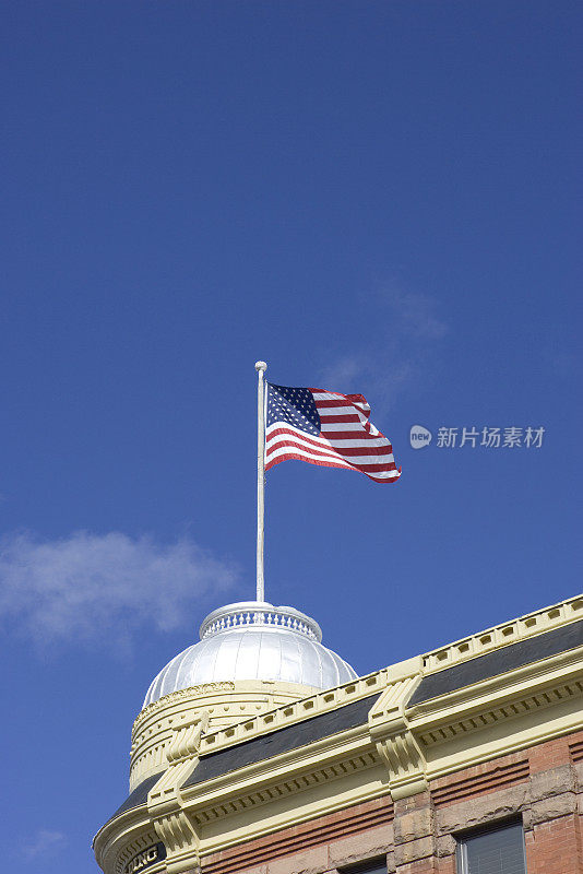 美国国旗骄傲地飘扬