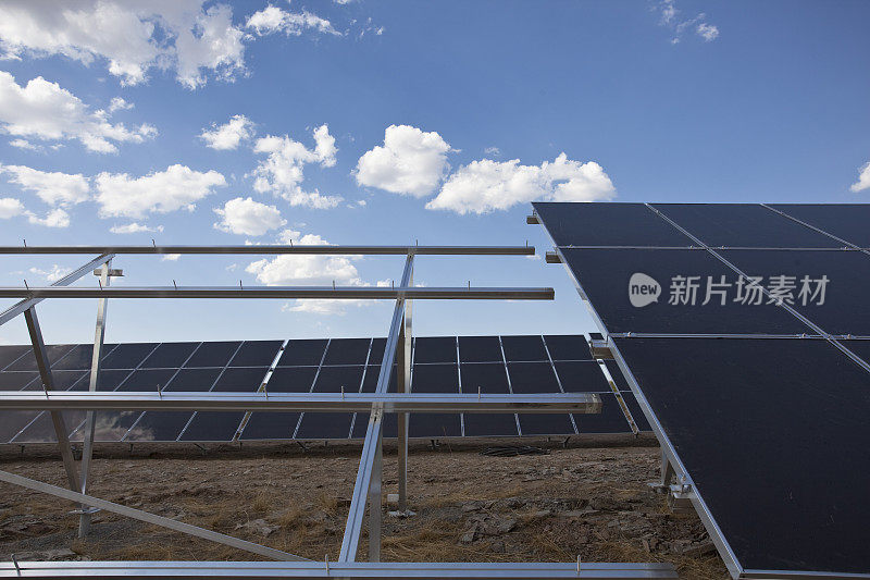 太阳能发电厂建设。