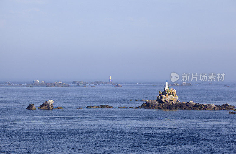 法国布列塔尼的菲尼斯特尔港海景