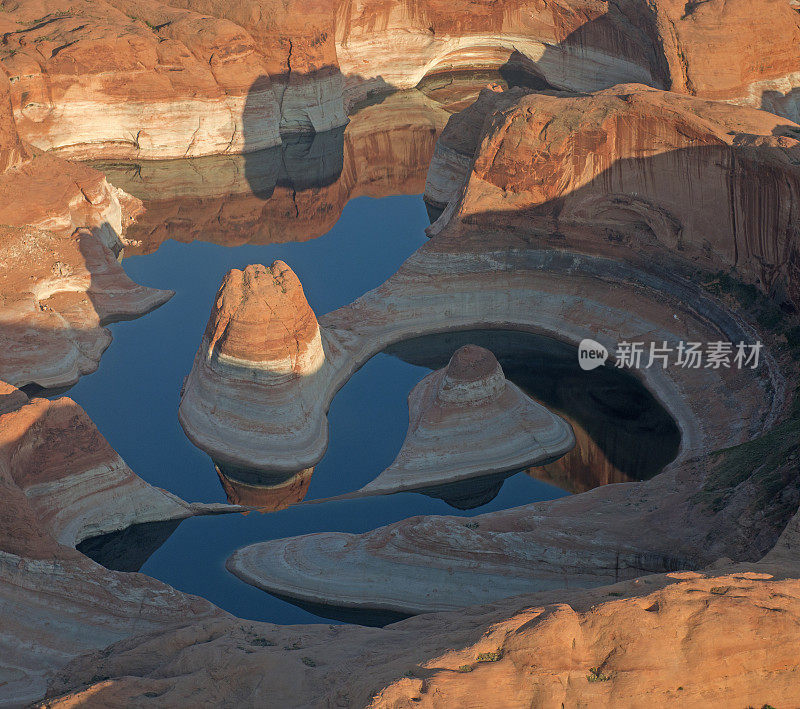 鲍威尔湖和格伦峡谷的鸟瞰图，佩奇，亚利桑那州