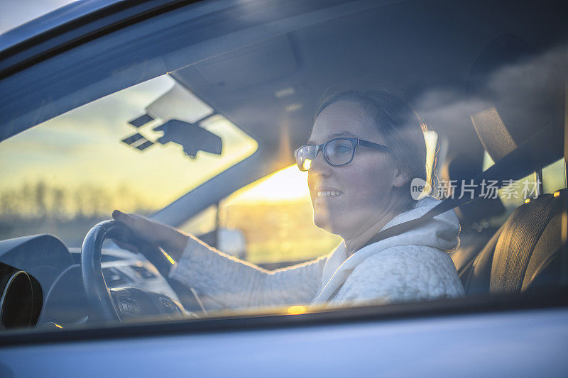 家庭享受与汽车