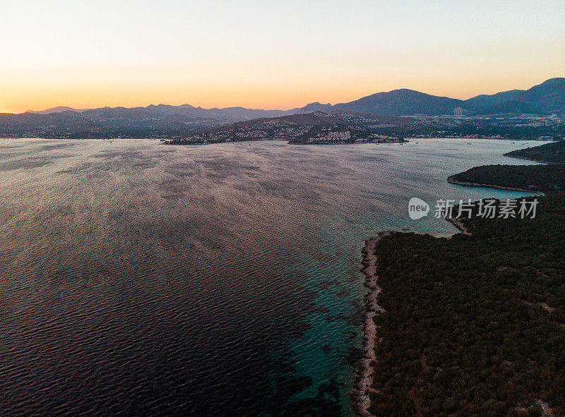 鸟瞰图爱琴海日落全景