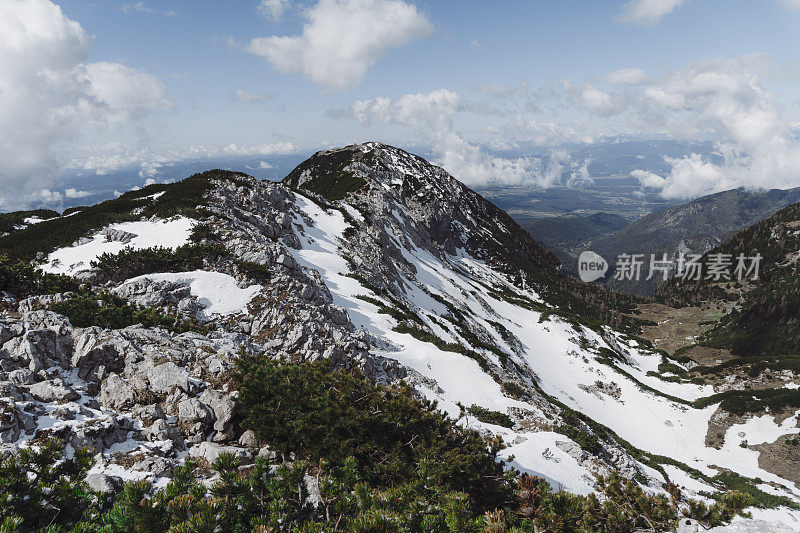 阿尔卑斯山徒步旅行