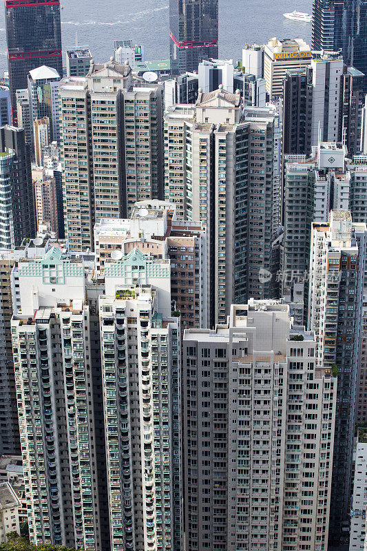 从高空俯瞰香港岛