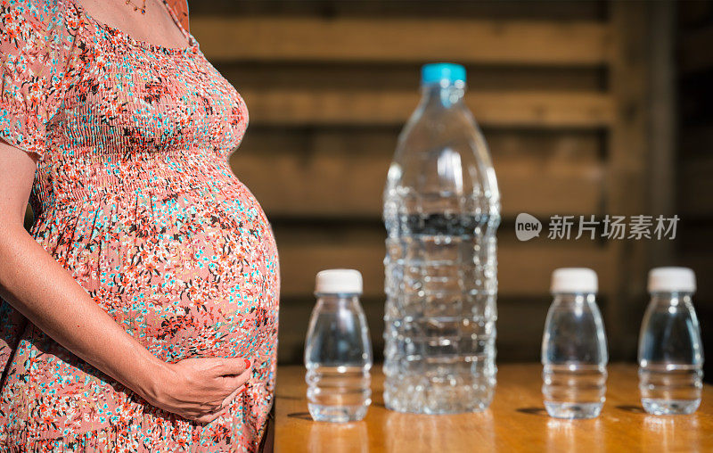 孕妇暴露于微塑料和双酚A:胎儿健康的潜在威胁