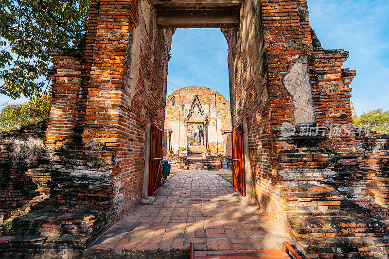 泰国大城府历史公园的Ratchaburana寺