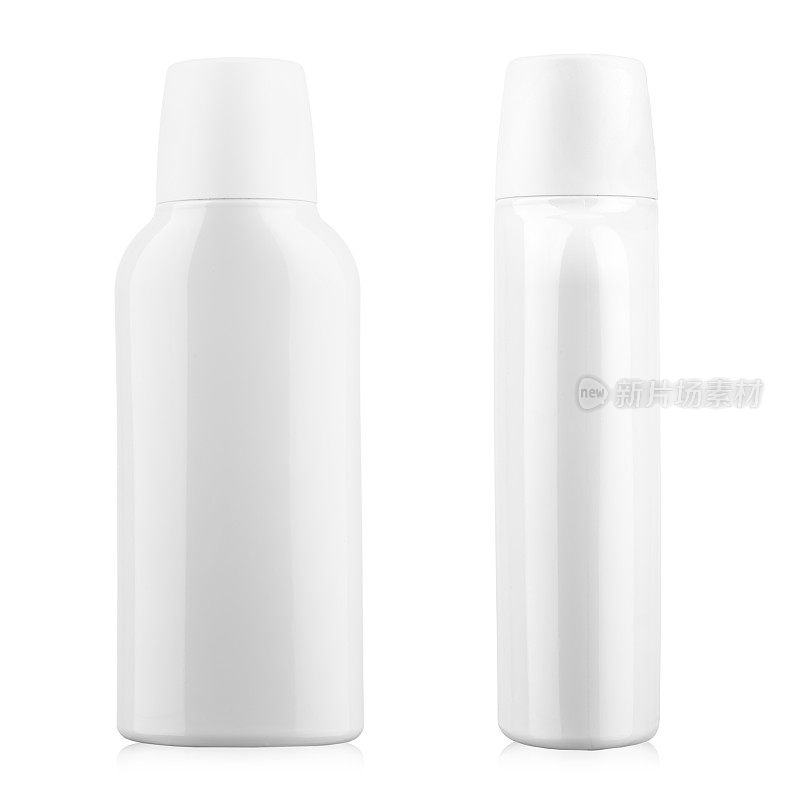 白色塑料瓶的洗发水或漱口水隔离在白色背景。两个角度。