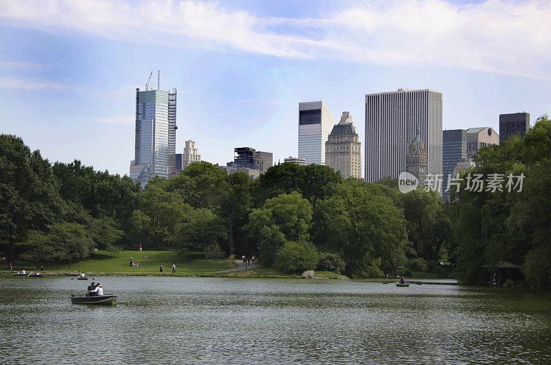 浪漫的画面，中央公园湖。