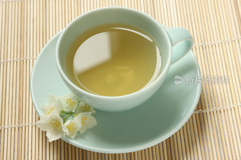 茉莉花和绿茶