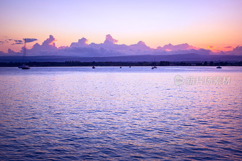 美丽的海景。迷人的海景。西西里。意大利。