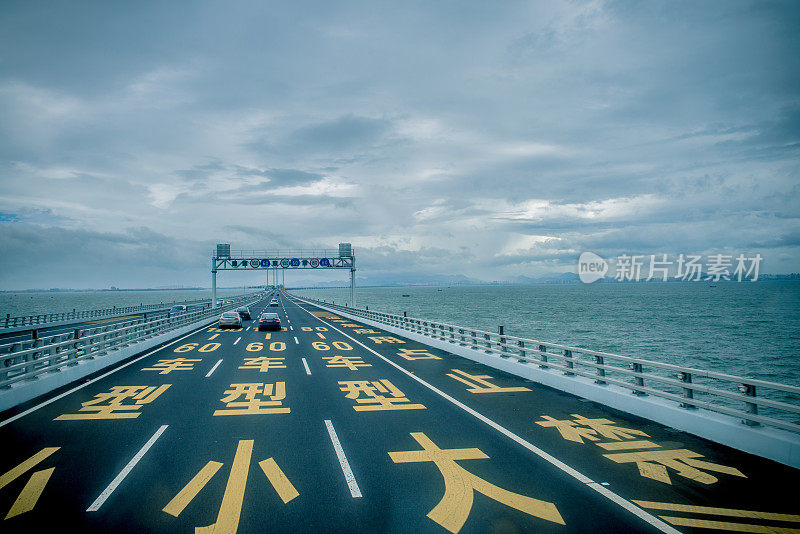 青岛胶州湾大桥，中国山东省，亚洲