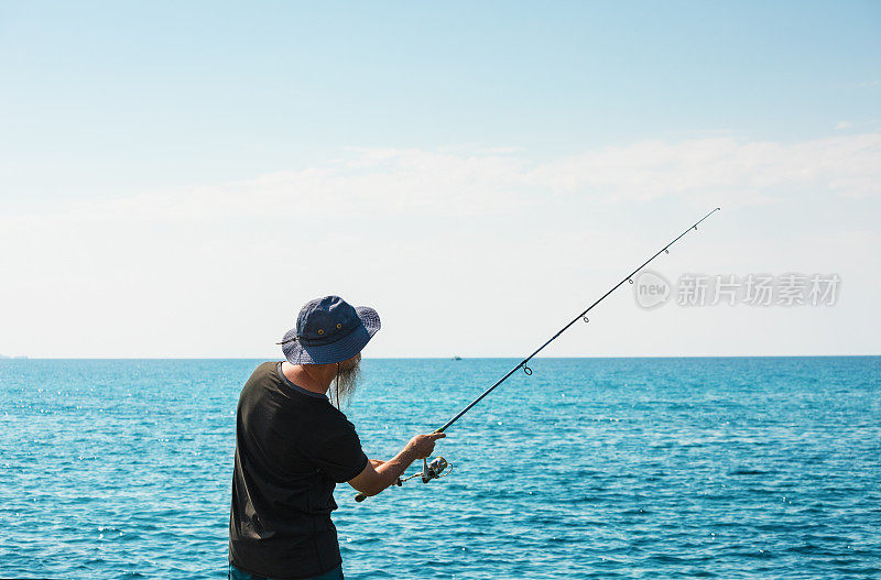 垂钓者在爱琴海，希腊