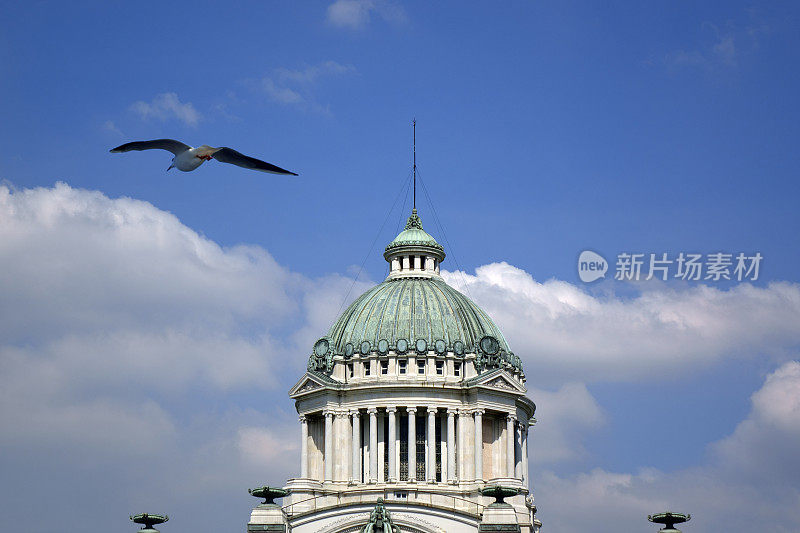 阿南塔·萨马洪王座，泰国曼谷国王官邸