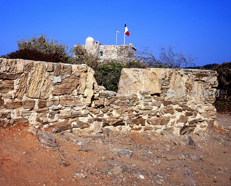 古老的法国堡垒，Porquerolles岛