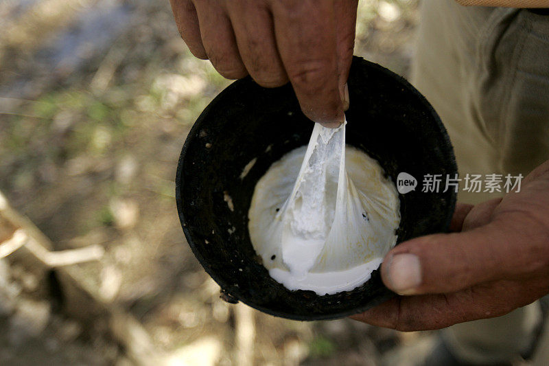 注射器抽乳