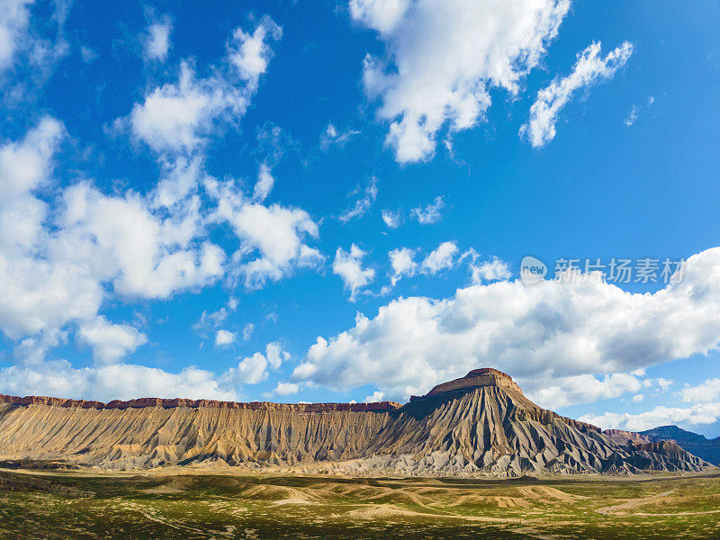 加菲尔德山在书悬崖山脉山脉在西科罗拉多高沙漠干旱气候照片系列
