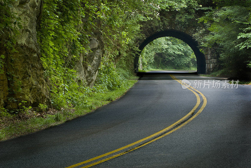 烟山隧道