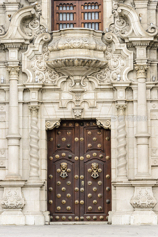 秘鲁利马大主教宫前门