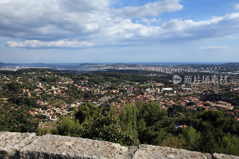 法国南部普罗旺斯海岸线